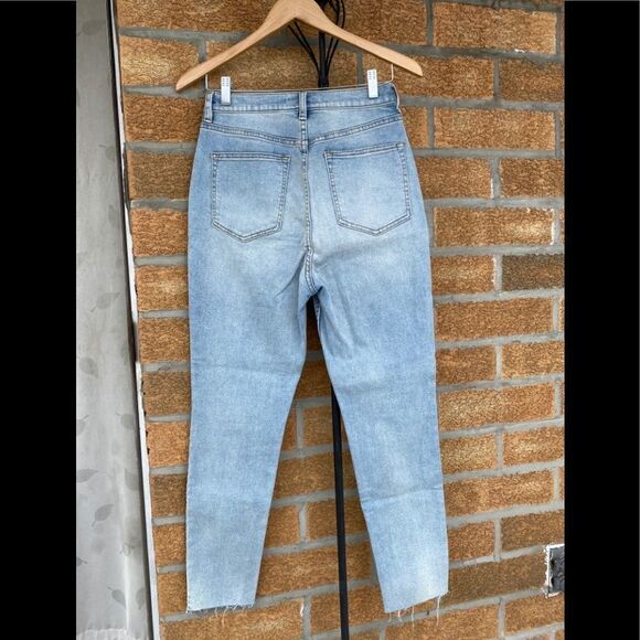 We the free high rise jeans size 28 curvy - Picture 7 of 13